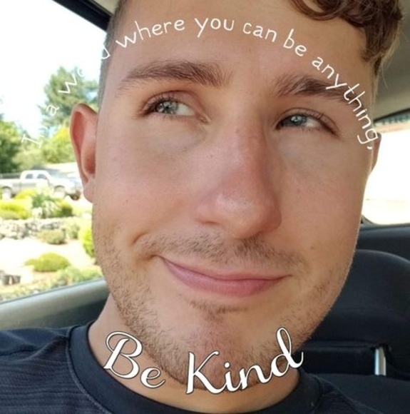 Meet your Posher, Chris - Picture 1 of 1